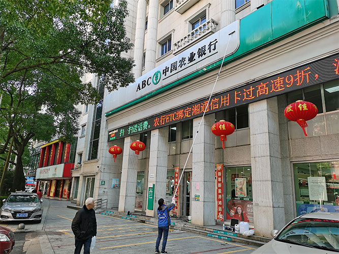 桂陽有不有清洗沙發（fā）的（de）公司？選擇丝瓜污视频在线观看公司18975503316業務經理